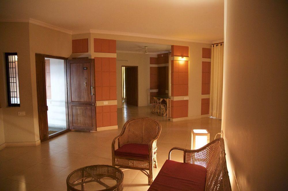 Fabhotel The Adore Palace Mumbai Exterior photo